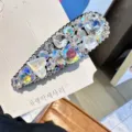 Pince à cheveux étincelante en strass pour femmes, barrette élégante avec cristaux brillants. - Blanc