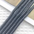 Λεπτομερής όψη μαύρων χαντρών 3x6mm, ιδανική για τη δημιουργία βραχιόλων και κολιέ DIY. - 3*6mm (Περίπου 115 Τεμάχια/Συσκευασία) / Μαύρο
