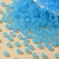 Μπλε γυαλινες γεωμετρικές χάντρες για DIY κατασκευές, ρούχα και αξεσουάρ μαλλιών. - 4mm (Περίπου 720 Τεμ) / Βασιλικό Μπλε Ιάπης