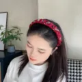 Diadema de terciopelo rojo hecha a mano con cuentas de cristal para mujer accesorio elegante - Burdeos