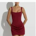 Damen Quadratischer Ausschnitt ärmelloses gerafftes Mini Kleid, schlanke Partykleid. - Burgunderrot