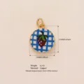 Ronde koperen hanger met blauwe ruitjes aardbei print design voor stijlvolle DIY sieraden. - Blauw Geruite Aardbei Hanger