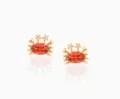 Goldene Krabben Ohrringe mit roten Zirkonia Steinen und funkelndem Augen Design fuer Damen. - Stil 5 Krabbe (Goldfarben) / Stärke 0.8mm Länge 6mm