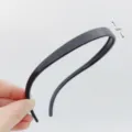 Black plastic hair hoop with non-slip teeth, 1cm width basic DIY handmade hair accessory. - Bent Tip Upward Headband / 1.0cm / Black