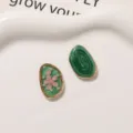 1 Piece / Green Pearl Flower Patch