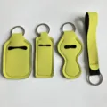 Set de 4 fundas de neopreno amarillo neon para botella desinfectante con correa - Conjunto de 4 Piezas Amarillo