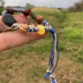 Pulsera tejida a mano de estilo tibetano con cuentas multicolor joyería étnica - A-F07