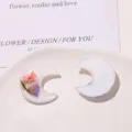 Resin dried flower crescent moon DIY accessory for phone cases, hair clips and earrings. - 21x23mm / White