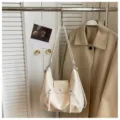 Elegant beige hobo shoulder bag for women, soft leather casual crossbody purse with chic zip pockets. - Off-white (Without Charm)