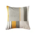 Coussin decoratif tricote style nordique avec rayures verticales geometriques jaune - 45*45 (sans noyau) / Broderie Totale Patch Miya
