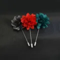 Set de broches fleurs en tissu, boutonnières artisanales pour costume, vue détaillée élégante. - Vert