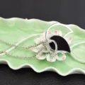 Silver clavicle chain necklace for women, retro simple fashion style variant accessory. - Multi-Layer Active Style