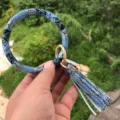Portachiavi con bracciale in pelle stampata serpente blu con nappa da donna moda - Serpente Argentato Azzurro