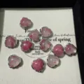 Ciondoli di gioielli in pietra a forma di cuore rosa con bordo in argento per fai da te. - 19mm / Cuore Pioggia di Rose