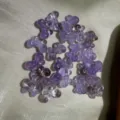 Perline di cristallo a farfalla in ametista naturale per creazione gioielli DIY, alta trasparenza. - Fiocco (Fori Verticali) / Ametista