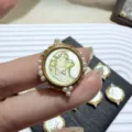 Natural pearl shell cameo pendant vintage gold plated ornate frame diy jewelry accessory 1pc - 21mm / Magical Girls