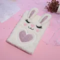 Süßes Plüsch Hasen Notizbuch mit Glitzer Herz Design, flauschiges Tagebuch für Studenten. - Gebrochenes Weiß
