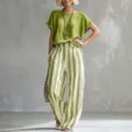 Ensemble de vacances femme avec haut vert à col rond et pantalon large rayé élégant. - S / Ensemble / Jaune-vert