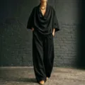 Ensemble deux pieces noir elegant avec col drape et beau pantalon large en lin pour femmes. - S / Haut Et Bas / Noir