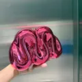 Glänzende, metallische rosa Acryl-Clutch, einzigartige unregelmäßige Abendtasche. - Fuchsia