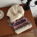 Bufanda de invierno gruesa con patron retro Fair Isle, punto colorblock y cuello calido. - Diamante Fair Isle - Beige