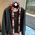 Bufanda larga y estrecha de punto con rayas rojo beige gris accesorio de invierno de lana - Rojo y Blanco