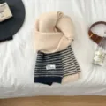 Bufanda de punto a rayas marrones mujer otoño invierno cálido acogedor estilo coreano calentador - Beige Contraste