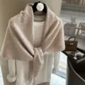 Women's 100% pure wool triangular shawl, oversized warm knitted scarf for autumn winter. - Beige