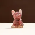 Kristall Kies Epoxidharz Bulldogge Figur, süßer Hund Ornament für Büro und Heimtisch. - Erdbeerquarz