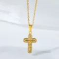 Goldene Titanstahl Zirkon Kreuz Halskette Anhänger Elegante Schlüsselbeinkette Damen Schmuck - Kreuz Stil (N0024S)