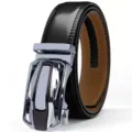 Cinturón de cuero para hombre hebilla automática estilo casual negocio accesorio de moda - 110cm / Coche Deportivo Plata Negro