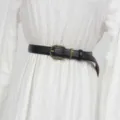 Cinturón de cuero negro para mujer, hebilla de latón vintage, elegante para vestido vaquero. - 105cm / Negro
