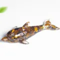Figurine dauphin resine epoxy pierre cristal naturel decoration de table ornament maison. - Œil de tigre