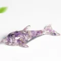 Ornement en résine de dauphin en pierre concassée époxy cristal décor de bureau. - Violet de Rêve