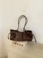 Vintage brown large capacity shoulder tote bag, stylish slouchy PU leather crossbody handbag. - Brown With Pendant