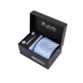 Coffret cadeau cravate homme rayée bleu professionnel avec boutons de manchette et pochette. - K03