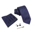 Conjunto de corbata y pañuelo de rayas azul marino para hombre con gemelos y alfiler. - Azul Oscuro Sarga Topos