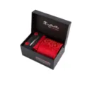 Coffret cadeau cravate homme rouge à motifs avec boutons de manchette pince à cravate et pochette. - K19