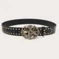 Cintura in pelle nera stile punk con borchie dorate e fibbia con strass a farfalla. - Nero (Rivetti Dorati)