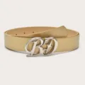 Ceinture en cuir doré élégante avec boucle lettre argentée pour un style tendance. - Or