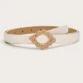 Witte lederen damesriem voorzien van een schitterende gouden strass geometrische gesp. - Wit