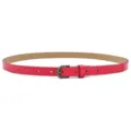 Dames smalle roze lederen riem met donkere metalen gesp in minimalistische stijl - Rozerood (zwarte gesp)