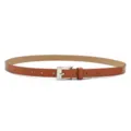 Elegante braune schmale Damen Ledergürtel Variante mit glänzender silberner Schnalle. - Camel
