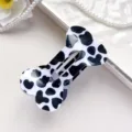 Cute bone-shaped hair clip with black and white print, stylish duckbill hairpin for daily wear. - 8cm / Black White Leopard