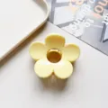 PC Flower Hair Claw Clip Sweet Versatile Hair Styling Accessory for Women and Daily Wear - Flower Hair Clip / Solid Milky Yellow