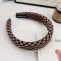 Bruine ruitjes spons hoofdband hoge kruin antislip dagelijks haaraccessoire voor dames - Oranje Zwart Geruit / 3cm Breed