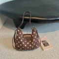Bruine schoudertas met polstippen casual forenzentas totebag retro stijl dagelijkse tas - Zonder hanger / koffiekleur