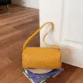 Gele geweven cilindrische schoudertas, stijlvolle casual tas voor dagelijks woon-werkverkeer. - Schouder-okseltas / Geel (Zonder Hanger)