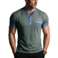 Close-up of contrast blue henley collar and chest pocket on the grey short-sleeve summer t-shirt. - S / Tops / Green