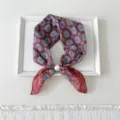 Red Ten-Grid Floral (With Pearl Buckle) / 56cm